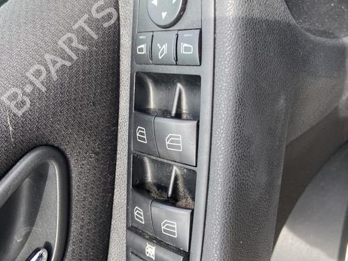 Left front window switch MERCEDES-BENZ A-CLASS (W169) A 180 (169.032, 169.332) 16982067109174