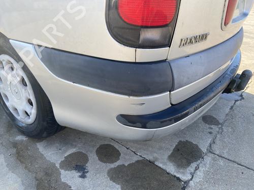 Rear bumper RENAULT ESPACE III (JE0_) 2.2 12V TD (JE0E, JE0H, JE0P) | BP29026752C8