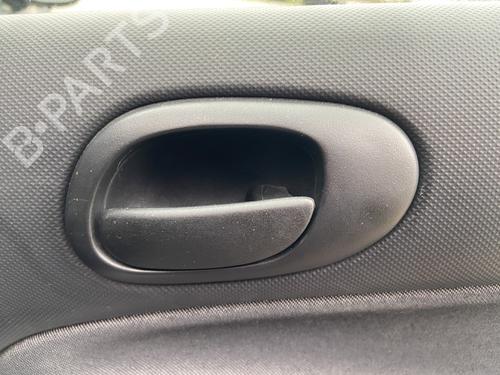 Maniglia interna posteriore destra PEUGEOT 206+ (2L_, 2M_) 1.4 i (73 hp) 32993340