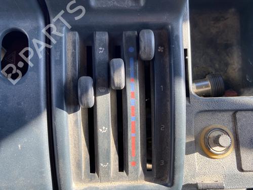 Used Climate control RENAULT TRAFIC Van (T_, P_, V_) 2.1 D (64 hp) 29616583