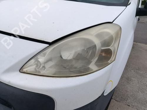 Used Left headlight PEUGEOT PARTNER Box Body/MPV 1.6 HDi (75 hp) 28186736