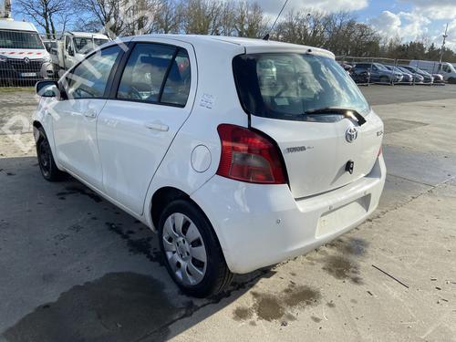 Left front window switch TOYOTA YARIS (_P9_) 1.4 D-4D (NLP90_, NLP90R) | BP31953418I27 - Image 4
