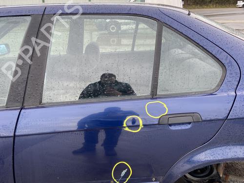 rear-left-door-window-bmw-3-e36-1990-1991-1992-1993-1994-1995-1996-1997-1998-31806166 main image