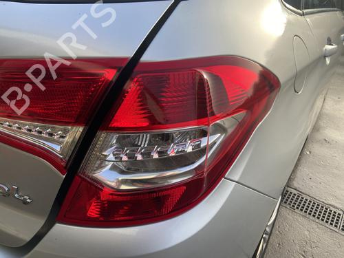 Used Right taillight CITROËN C4 II (NC_) 1.6 HDi 115 (114 hp) 29271794