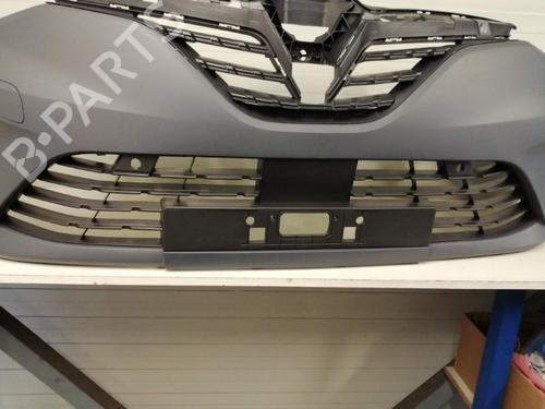 Used Front bumper Front bumper RENAULT CLIO V (B7_) 1.5 Blue dCi 85 (B7AG) (86 hp) 27368961 27368961