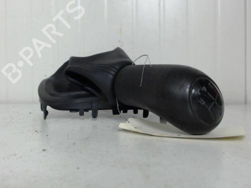 Used Gear lever RENAULT MEGANE III Hatchback (BZ0/1_, B3_) 1.5 dCi (BZ09, BZ0D, BZ1W, BZ29, BZ14) (110 hp) 27116553