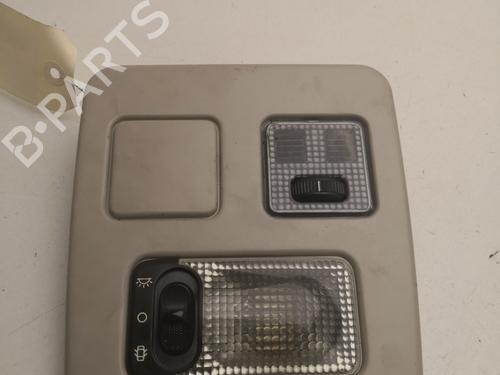 Plafoniera interna CITROËN BERLINGO / BERLINGO FIRST Box Body/MPV (M_) 1.9 D 70 (MBWJZ, MCWJZ) (69 hp) 27104620