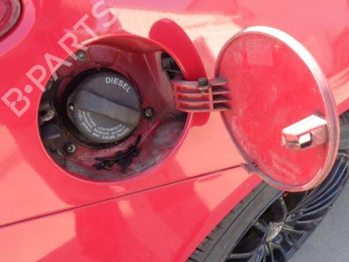 Tanklokket ALFA ROMEO GT (937_) 1.9 JTD (937CXN1B) (150 hp) 27121205