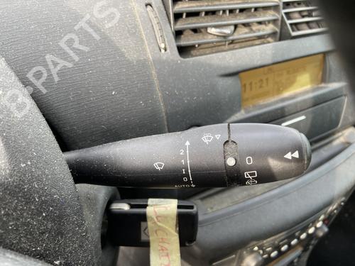 Commodo Essuie Glace / Phare CITROËN C4 I (LC_) 1.6 16V (109 hp) 30851466