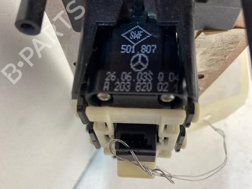 Right front window switch MERCEDES-BENZ C-CLASS (W203) C 220 CDI (203.006, 203.008) | BP37635493I26 - Image 2