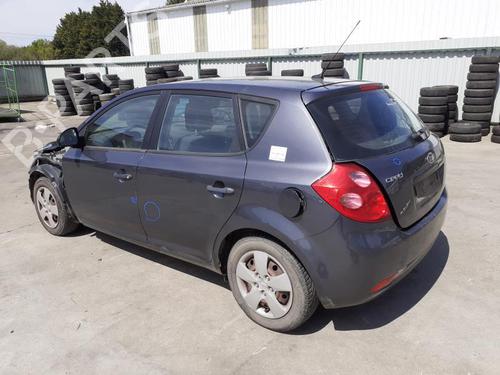 Used Left taillight KIA CEE'D Hatchback (ED) 1.6 CRDi 90 (90 hp) 27119503