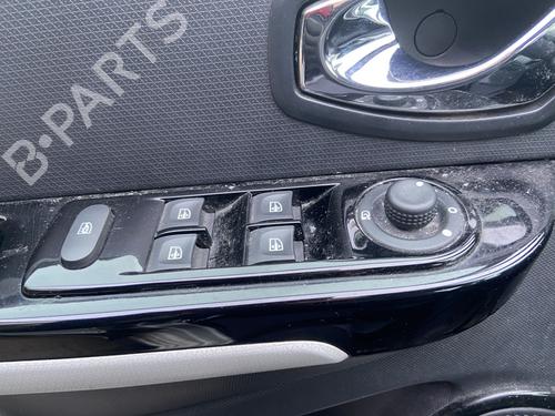 Used Left front window switch RENAULT CLIO IV Grandtour (KH_) 1.5 dCi 90 (KHN3, KHN4) (90 hp) 32854754