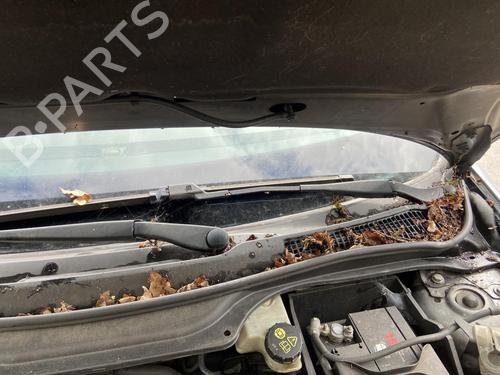 Used Front wiper motor VOLVO V50 (545) 1.6 D (110 hp) 27108705