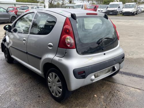 left-mirror-glass-peugeot-107-pm_-pn_-2005-2006-2007-2008-2009-2010-2011-2012-2013-2014-2015-2016-34532530 main image