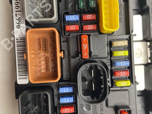 Fuse box CITROËN C3 II (SC_) 1.4 VTi 95 | BP35937642E1 - Image 3