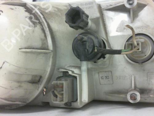 Phare droit Phare droit SKODA FELICIA I (6U1) 1.3 (54 hp) 27133989 27133989
