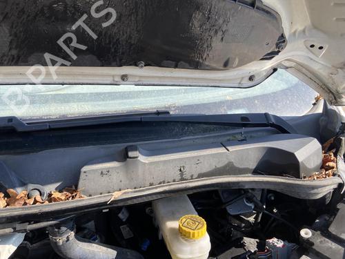 Used Front windshield wiper arm CITROËN JUMPER II Van 2.0 BlueHDi 130 (130 hp) 27106804