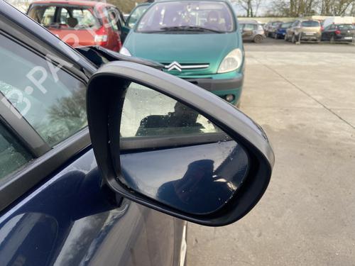 Used Right mirror Right mirror 31602867 31602867