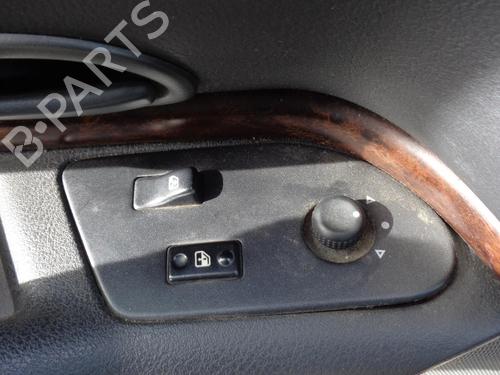 Used Left front window switch RENAULT SAFRANE II (B54_) 2.2 dT (B54G) (113 hp) 29377043