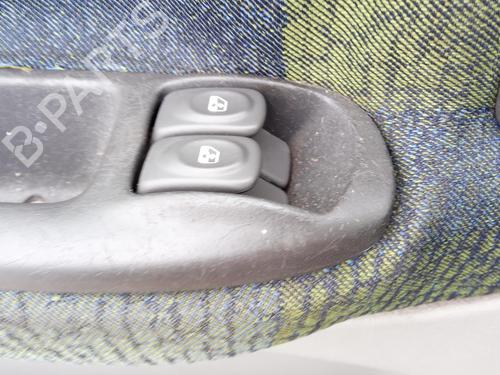 Fensterheberschalter links vorne RENAULT SCÉNIC I MPV (JA0/1_, FA0_) 1.9 dCi (JA05, JA1F) 7700432963