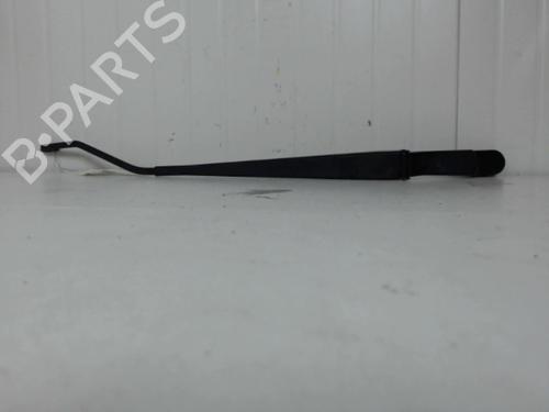 Used Front windshield wiper arm MAZDA 5 (CR) 2.0 CD (CR19) (143 hp) 27116811