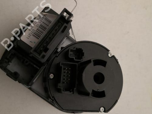 Used Headlight switch Headlight switch AUDI A3 Sportback (8PA) 1.8 TFSI (160 hp) 27102935 27102935