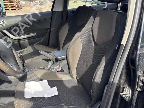Used Front right seatbelt Front right seatbelt 39628860 39628860