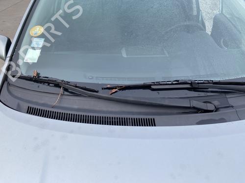 front-windshield-wiper-arm-toyota-auris-_e15_-2006-2007-2008-2009-2010-2011-2012-2013-32087822 main image