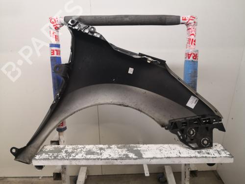 Used Left front fenders Left front fenders 33708182 33708182