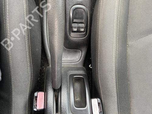 Used Seat buckle PEUGEOT 206 Hatchback (2A/C) 1.4 HDi eco 70 (68 hp) 31069415