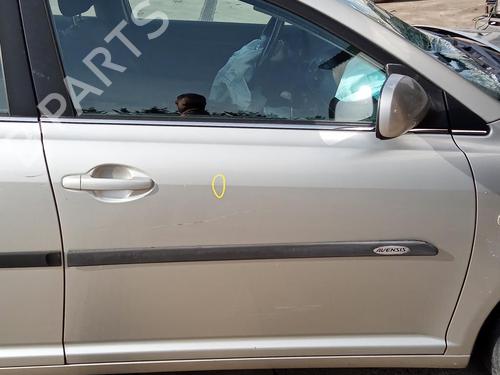 Porte avant droite TOYOTA AVENSIS (_T25_) 2.0 D-4D (CDT250_, CDT250R) (116 hp) 27136738