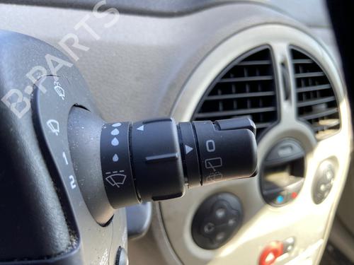 Commodo Essuie Glace / Phare RENAULT MODUS / GRAND MODUS (F/JP0_) 1.5 dCi (FP0D, JP0D) (82 hp) 28963229