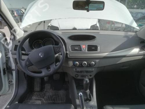 AC Styreenhet / Manøvreringsenhet RENAULT MEGANE III Hatchback (BZ0/1_, B3_) 1.5 dCi (BZ09, BZ0D, BZ1W, BZ29, BZ14) (110 hp) 27116544