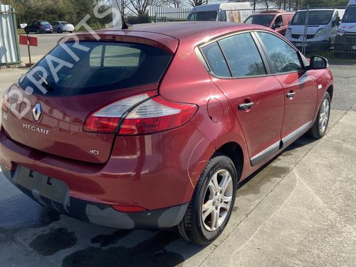 Card reader RENAULT MEGANE III Hatchback (BZ0/1_, B3_) 1.5 dCi (BZ09, BZ0D, BZ1W, BZ29, BZ14) | BP33315672E4  - Image 9