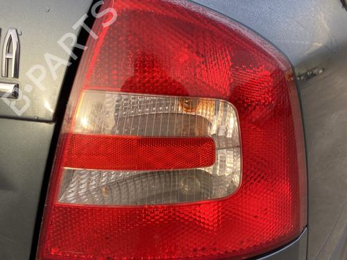 Used Right taillight Right taillight SKODA OCTAVIA II (1Z3) 1.9 TDI (105 hp) 32746050 32746050