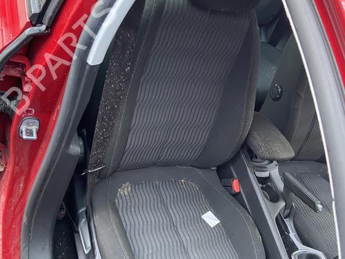 Sæde højre fortil PEUGEOT 308 II (LB_, LP_, LW_, LH_, L3_) 1.6 HDi / BlueHDi 115 (115 hp) 32022569