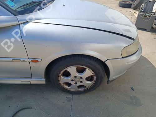 Used Right front fenders OPEL VECTRA B Hatchback (J96) 2.0 DTI 16V (F68) (101 hp) 27123696