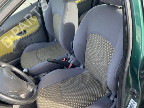 Used Left front seat PEUGEOT 206 Hatchback (2A/C) 1.4 i (75 hp) 30299878