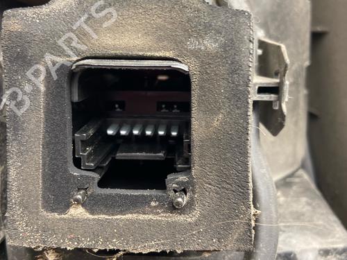 Used Left taillight Left taillight 38477544 38477544