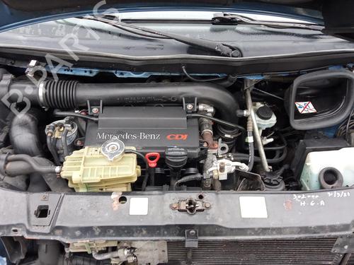 Used Mass air flow sensor MERCEDES-BENZ VITO Van (W638) 112 CDI 2.2 (638.094) (122 hp) 27101312