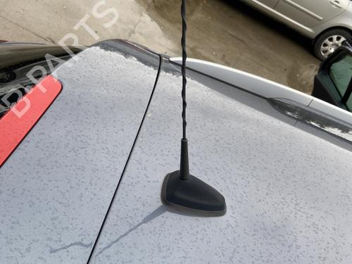 Antena/Base RENAULT MEGANE III Grandtour (KZ0/1) 1.5 dCi (KZ09, KZ0D, KZ1G, KZ29, KZ14, KZ1W, KZ10, KZ1F,... (110 hp) 32030453