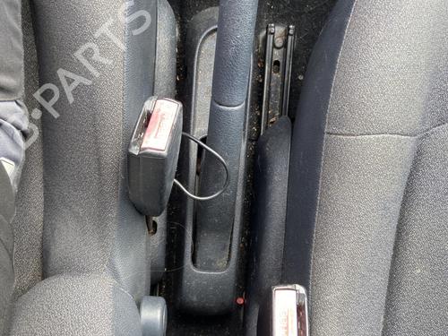 Used Seat buckle RENAULT CLIO II (BB_, CB_) 1.5 dCi (B/CB07) (65 hp) 29182325