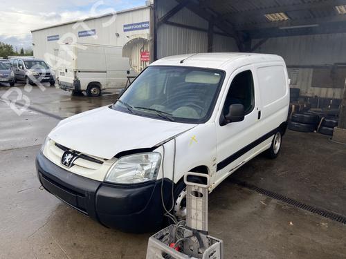 Warning switch PEUGEOT PARTNER MPV (5_, G_) 1.6 HDi 90 | BP29065489I22 - Image 3