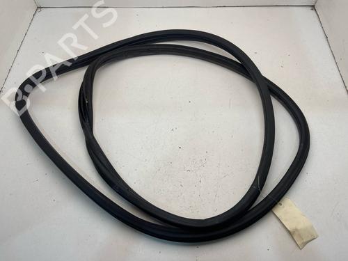Used Rubber door seal Rubber door seal PEUGEOT 307 Break (3E) 1.6 HDi 110 (109 hp) 39760778 39760778