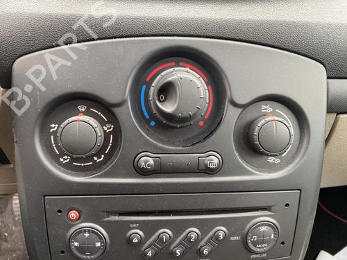 Used Climate control RENAULT CLIO III (BR0/1, CR0/1) 1.5 dCi (BR17, CR17) (86 hp) 28823677