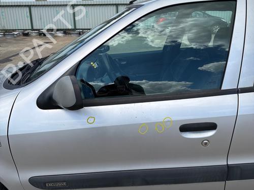 Used Front left door window Front left door window CITROËN XSARA (N1) 1.8 i (90 hp) 35889747 35889747