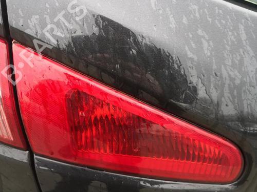 Used Left tailgate light ALFA ROMEO 147 (937_) 1.9 JTDM 16V (937.AXN1B, 937.AXZ1B) (170 hp) 27132527