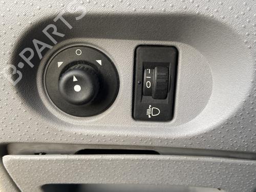 Commande retroviseurs CITROËN C3 I (FC_, FN_) 1.4 i (73 hp) 31883987