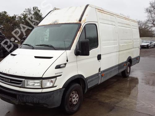 Used Front wiper motor IVECO DAILY III Van 35 C 14, 35 S 14 (136 hp) 27149215