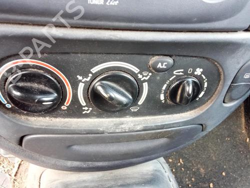 Used Heater resistor RENAULT MEGANE I Cabriolet (EA0/1_) 1.6 16V (EA04, EA0B, EA11, EA1J) (107 hp) 27136690